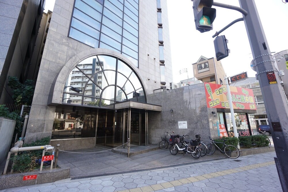APARTMENT Y PINE BROOK NAMBA 大阪