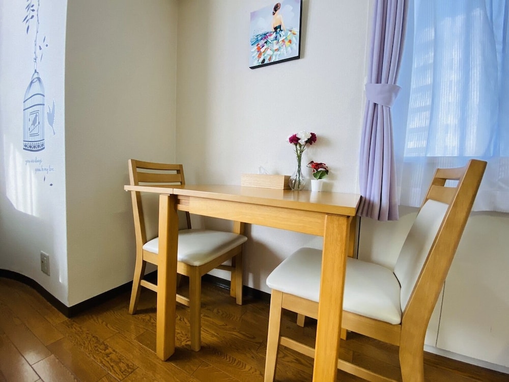 APARTMENT Y PINE BROOK NAMBA 大阪