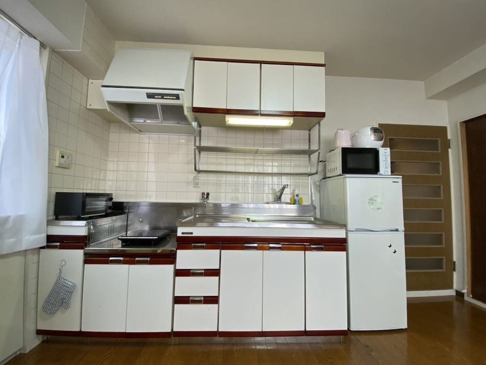 APARTMENT Y PINE BROOK NAMBA 大阪