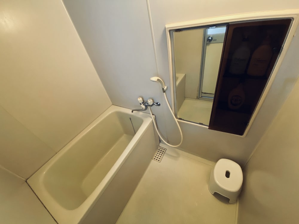 APARTMENT Y PINE BROOK NAMBA 大阪