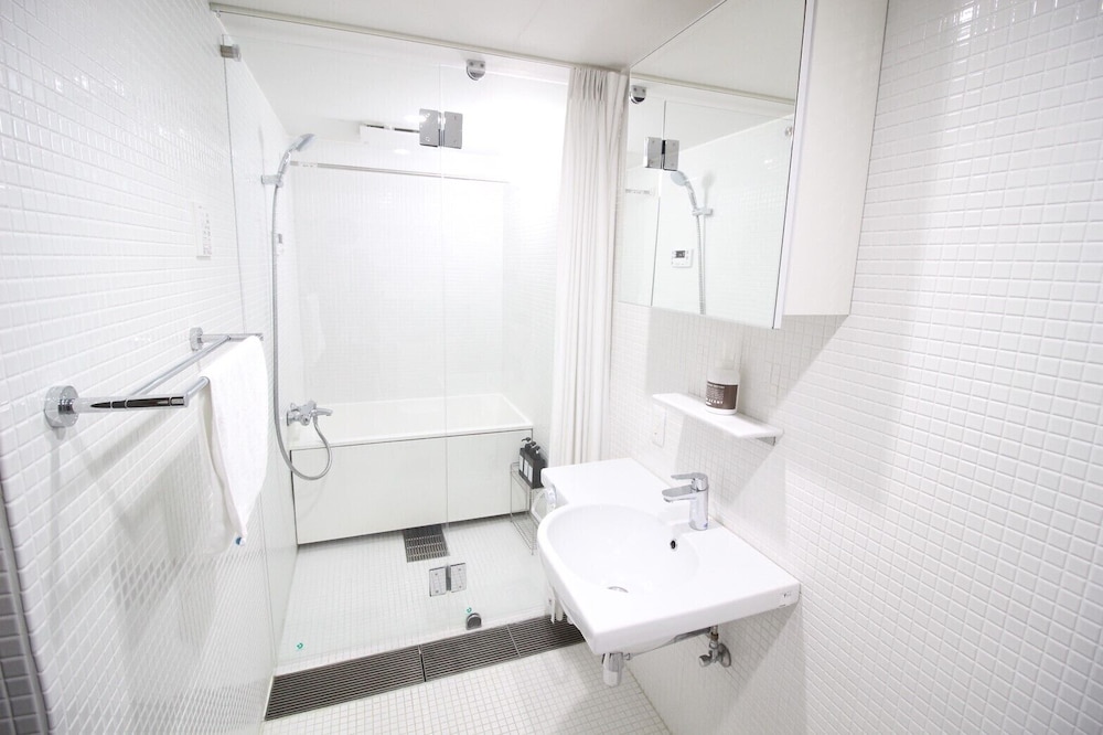TAKETOSTAY OSAKAJO 302 大阪