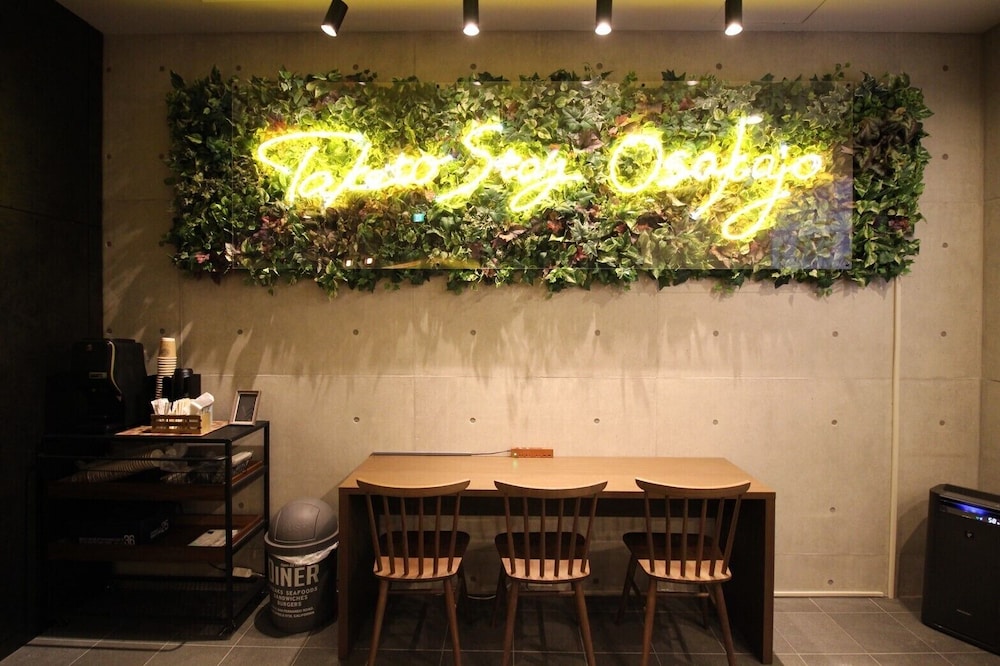 TAKETOSTAY OSAKAJO 302 大阪
