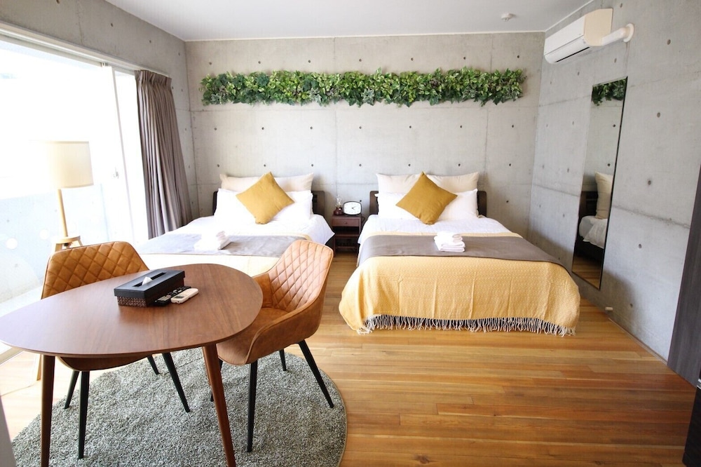 TAKETOSTAY OSAKAJO 302 大阪