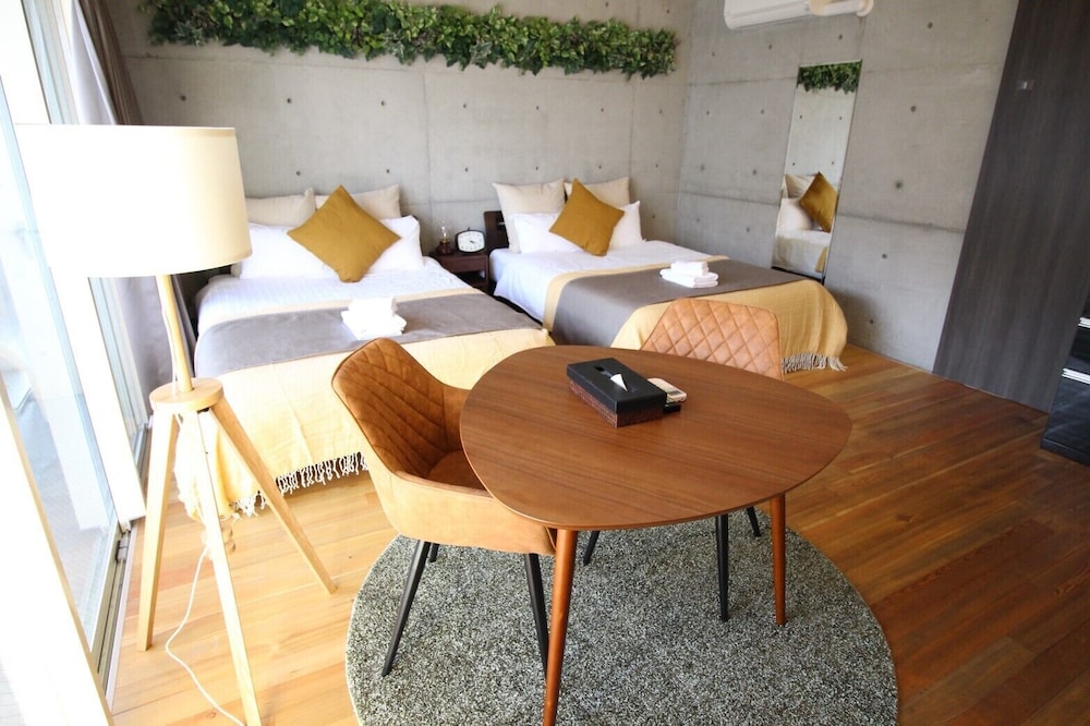 TAKETOSTAY OSAKAJO 302 大阪