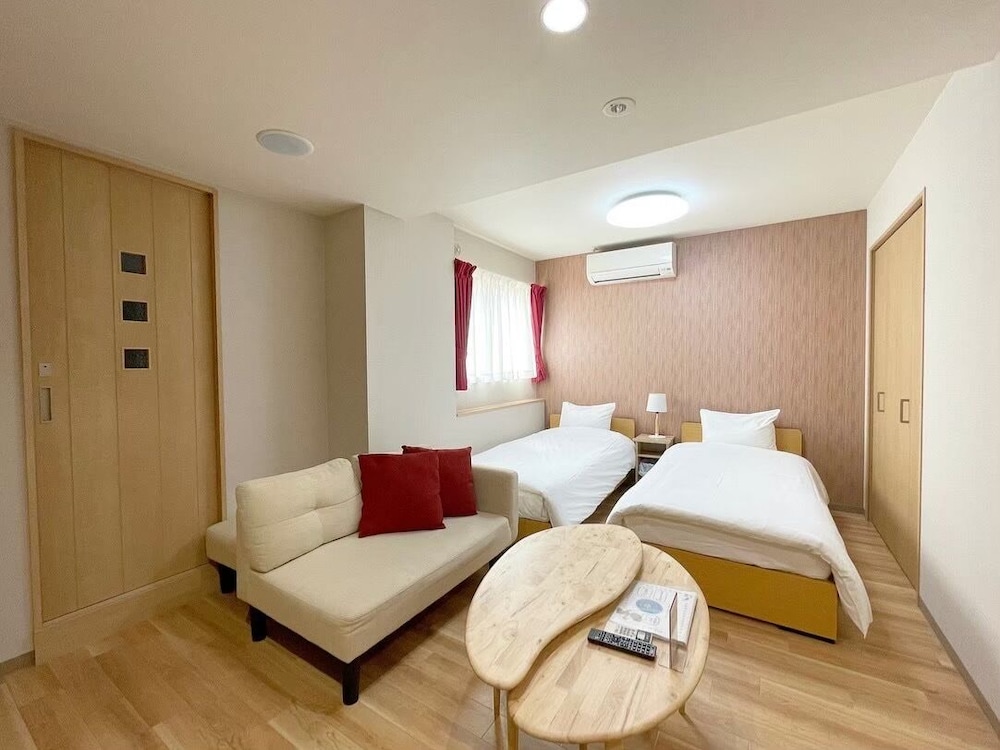 GUEST HOUSE LAULE'A 天王寺 大阪