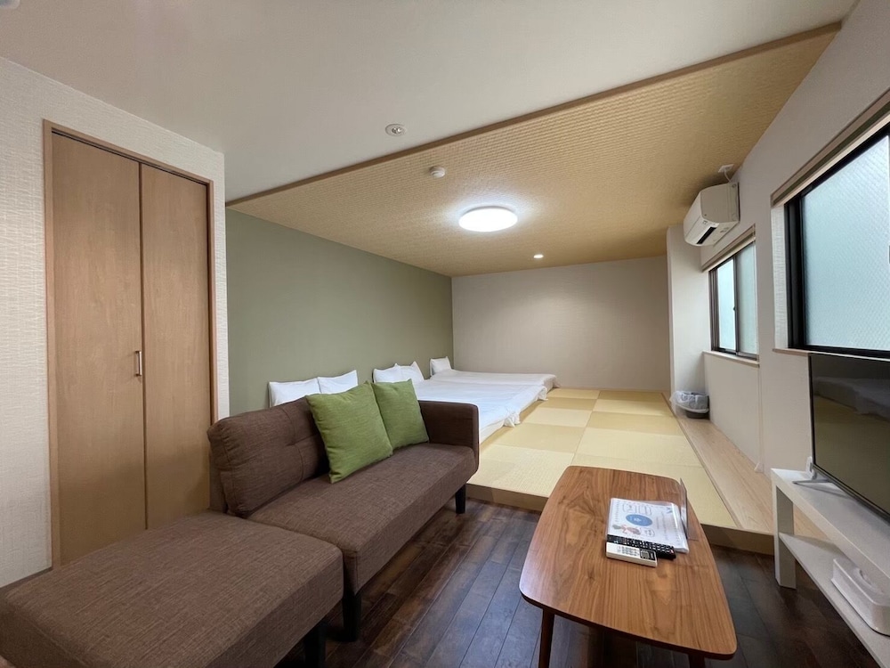 GUEST HOUSE LAULE'A 天王寺 大阪
