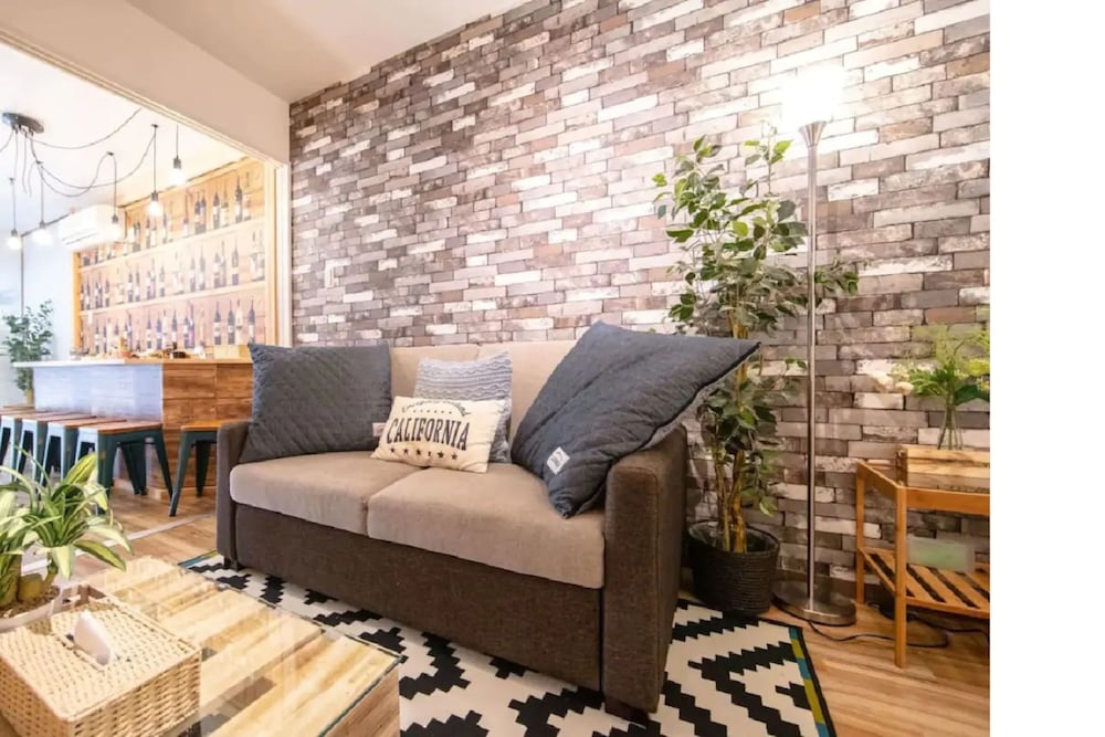PRIVATE HOUSE CHIDORIBASHI 大阪