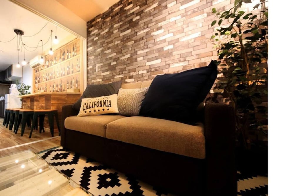 PRIVATE HOUSE CHIDORIBASHI 大阪