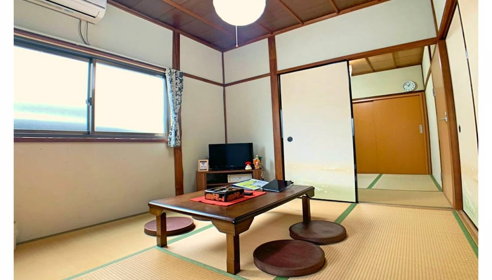 SANO-SAN-CHI TSURU 大阪