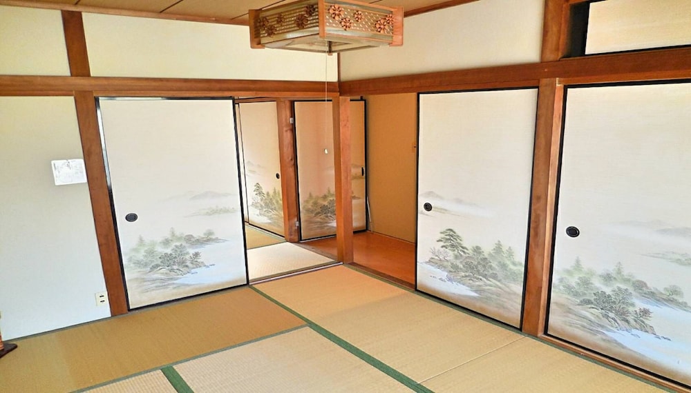SANO-SAN-CHI TSURU 大阪