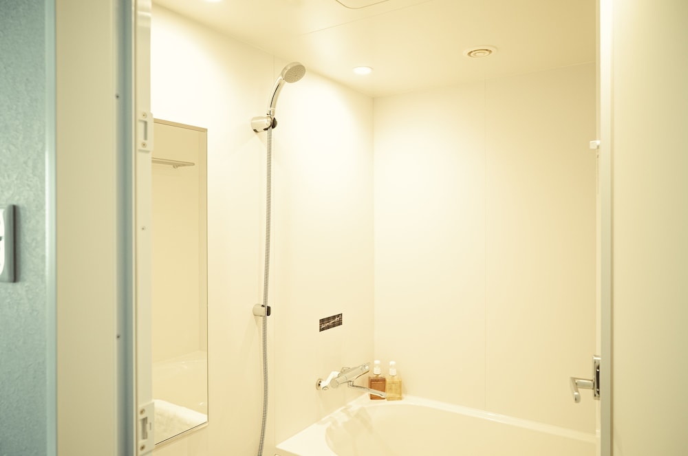 HOTEL IT. OSAKA SHINMACHI 大阪