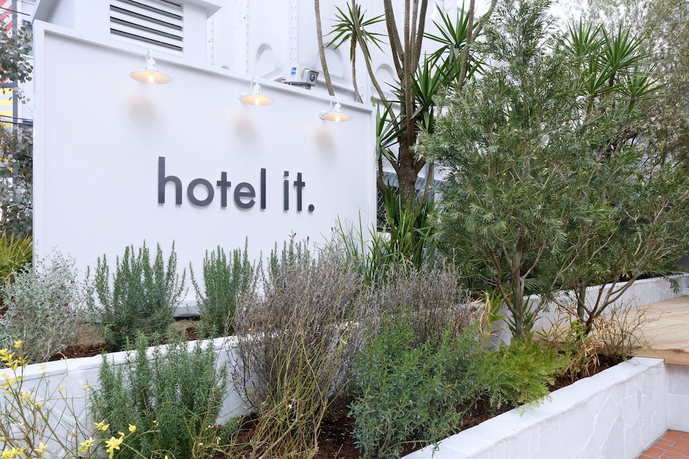 HOTEL IT. OSAKA SHINMACHI 大阪