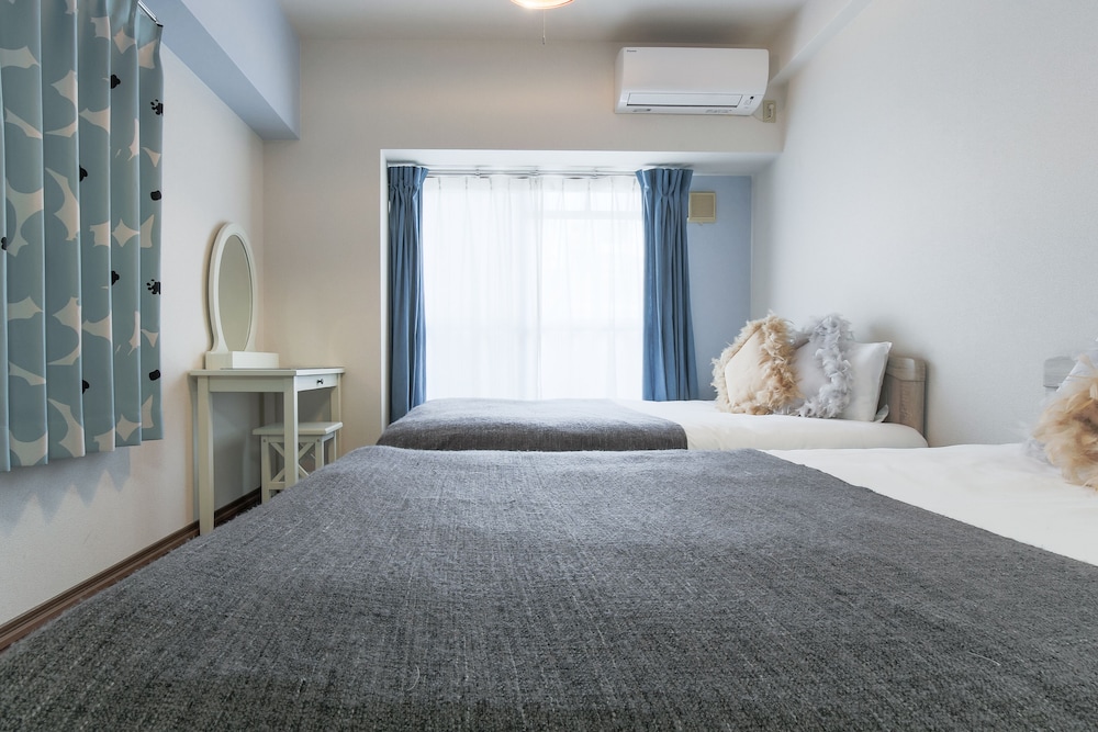 GRAND COURT NAMBA 401 大阪