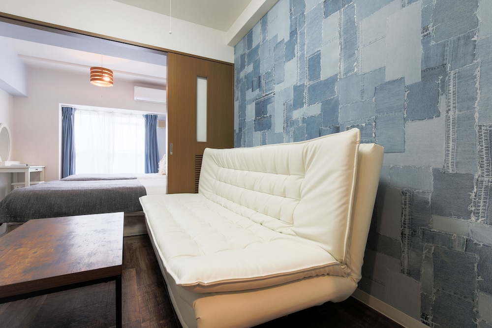 GRAND COURT NAMBA 401 大阪