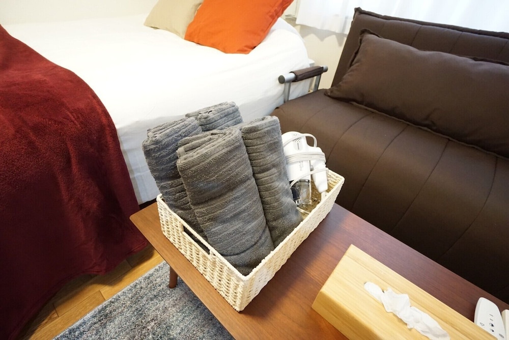 APARTMENT BS KAWARA HEIGHTS NAMBA 大阪