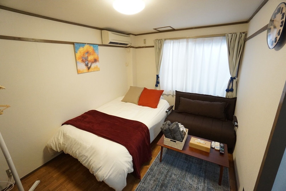 APARTMENT BS KAWARA HEIGHTS NAMBA 大阪