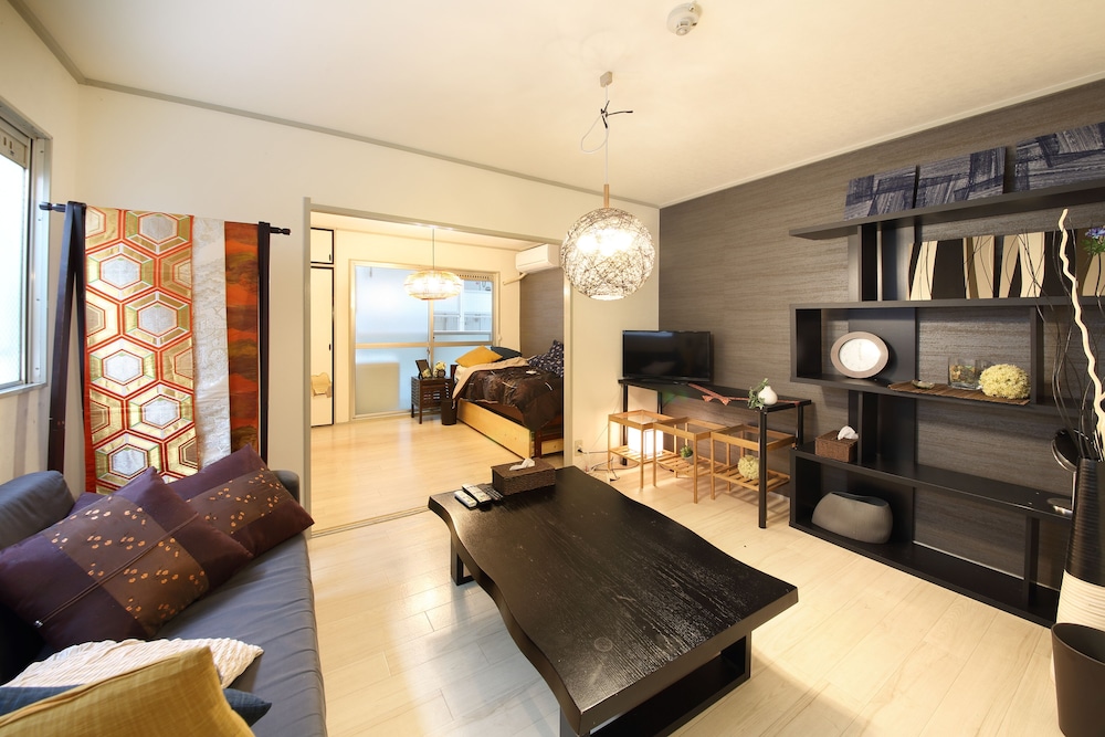 EX TENJINNOMORI APARTMENT 205 大阪