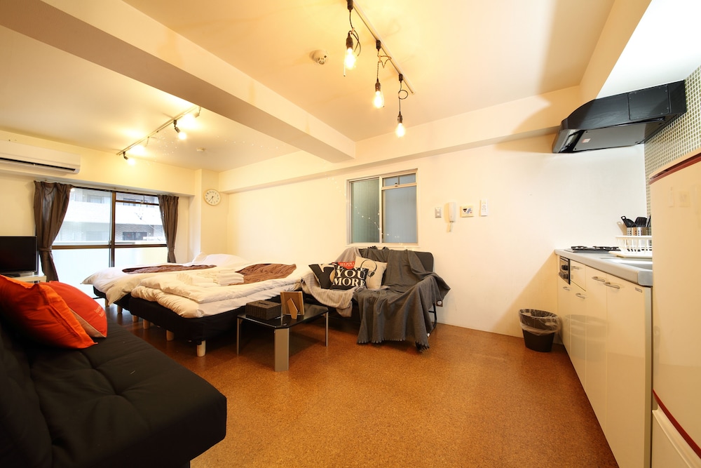 STUDIO MINAMISENBA 405 大阪
