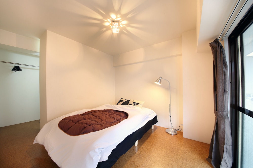 STUDIO MINAMISENBA 405 大阪