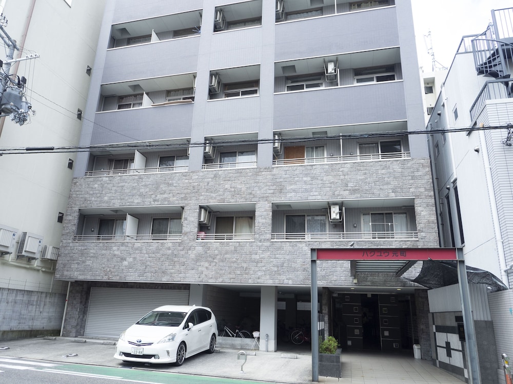 APARTMENT Y HAKUYU MOTOMACHI NAMBA 大阪
