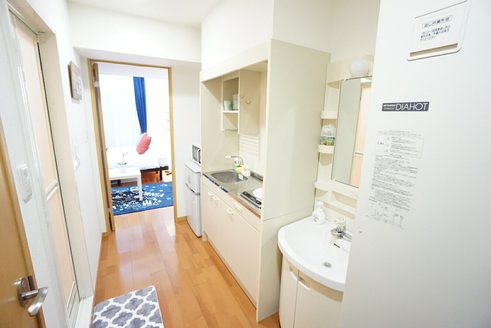 APARTMENT Y HAKUYU MOTOMACHI NAMBA 大阪