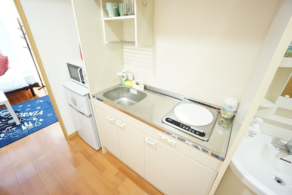 APARTMENT Y HAKUYU MOTOMACHI NAMBA 大阪