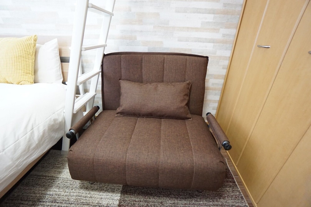 APARTMENT Y HAKUYU MOTOMACHI NAMBA 大阪