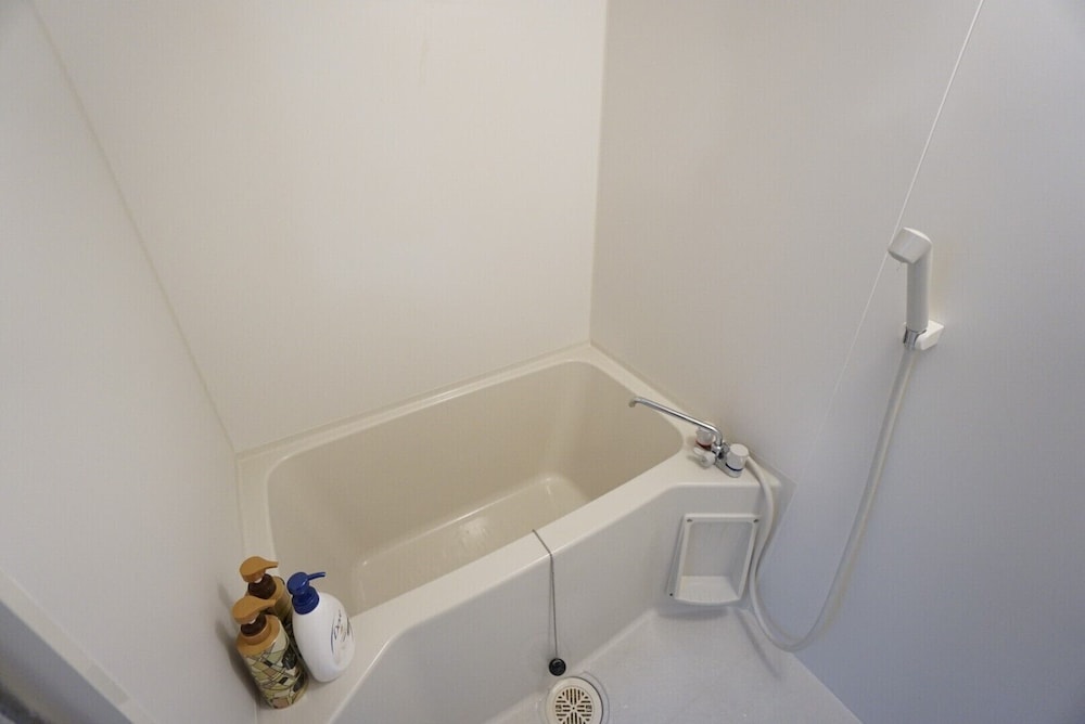 APARTMENT Y HAKUYU MOTOMACHI NAMBA 大阪