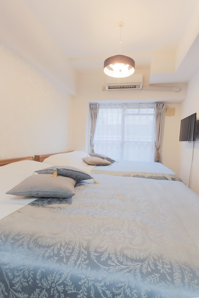 GRAND COURT NAMBA 205 大阪