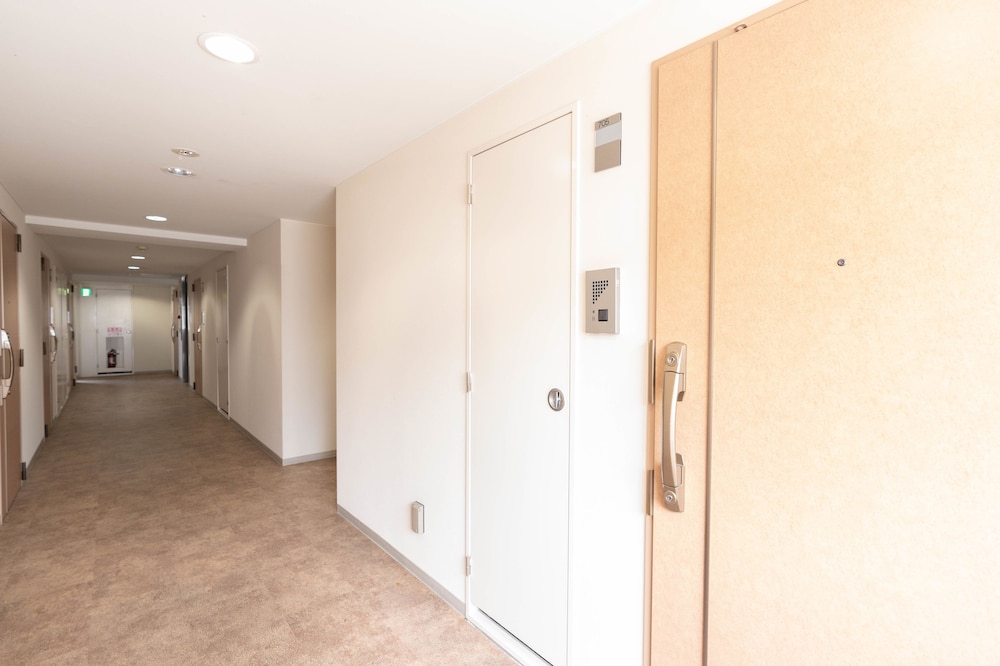 SHINSAIBASH EAST NANA APARTMENT · JUNAN 大阪