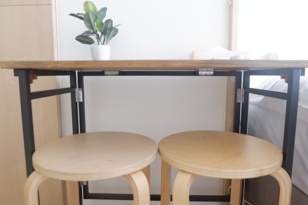 SHINSAIBASH EAST NANA APARTMENT · JUNAN 大阪