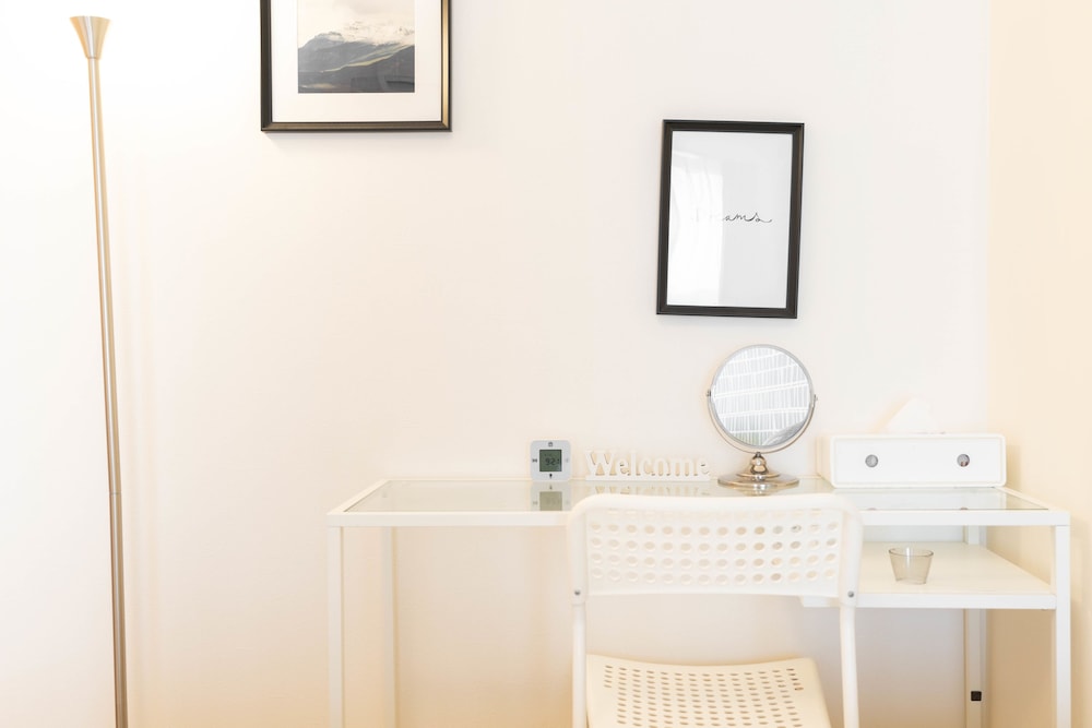 SHINSAIBASH EAST NANA APARTMENT · JUNAN 大阪