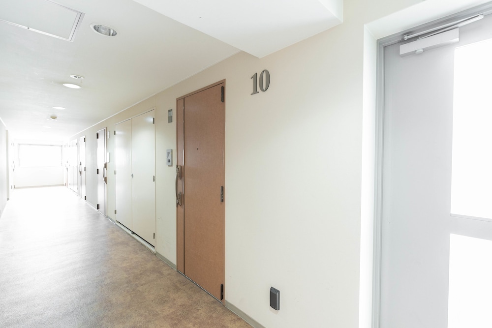 SHINSAIBASH EAST NANA APARTMENT · JUNAN 大阪