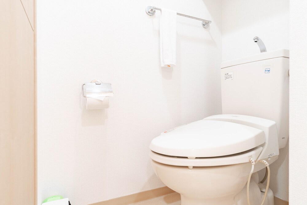 SHINSAIBASH EAST NANA APARTMENT · JUNAN 大阪