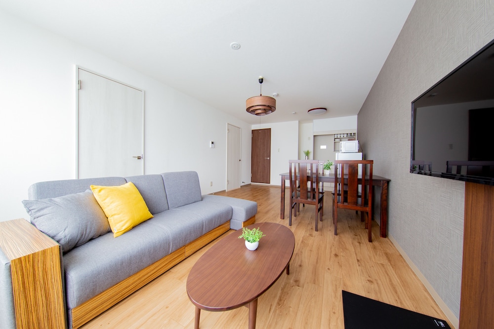 COMFORT SELF HOTEL FIRST BREATH 大阪