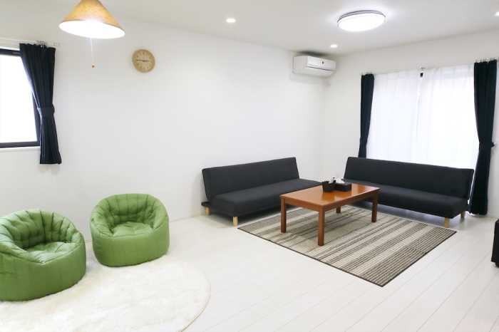 NEYAGAWA STATION HOUSE 大阪
