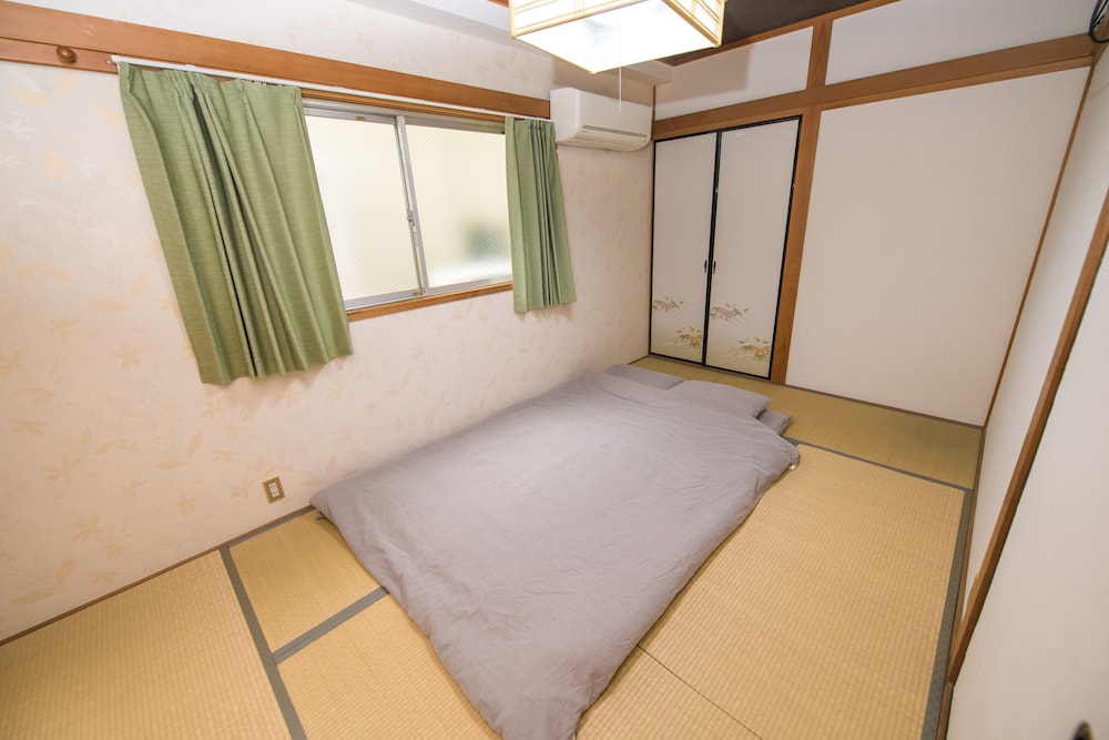 越前・日本橋商店街徒歩 3 分・難波エリア・恵比須町 2 分 大阪