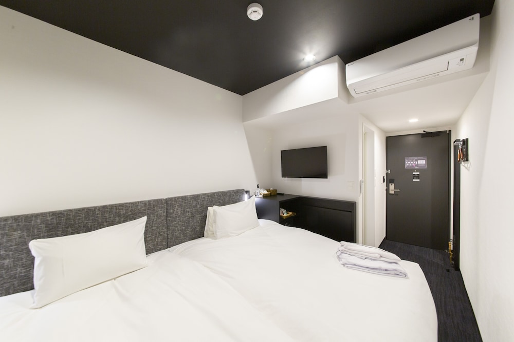HOTEL TRAD REPLAY 大阪