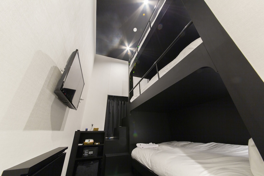 HOTEL TRAD REPLAY 大阪