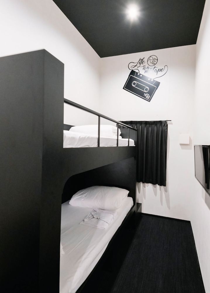 HOTEL TRAD REPLAY 大阪