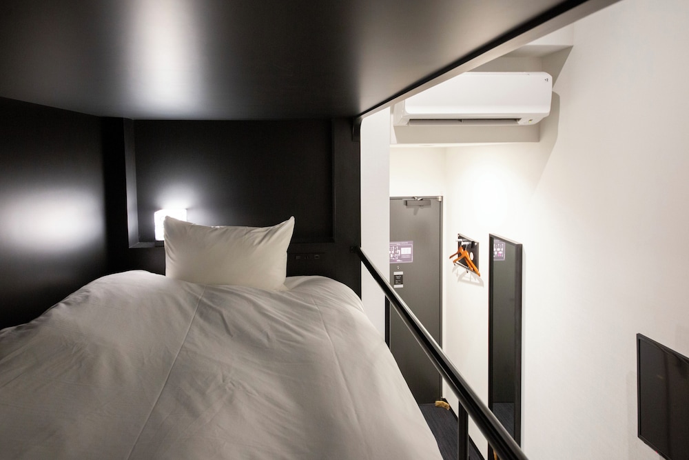 HOTEL TRAD REPLAY 大阪
