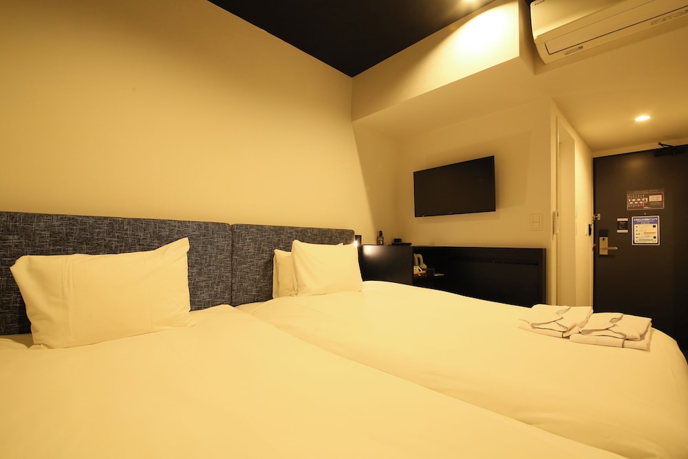 HOTEL TRAD REPLAY 大阪
