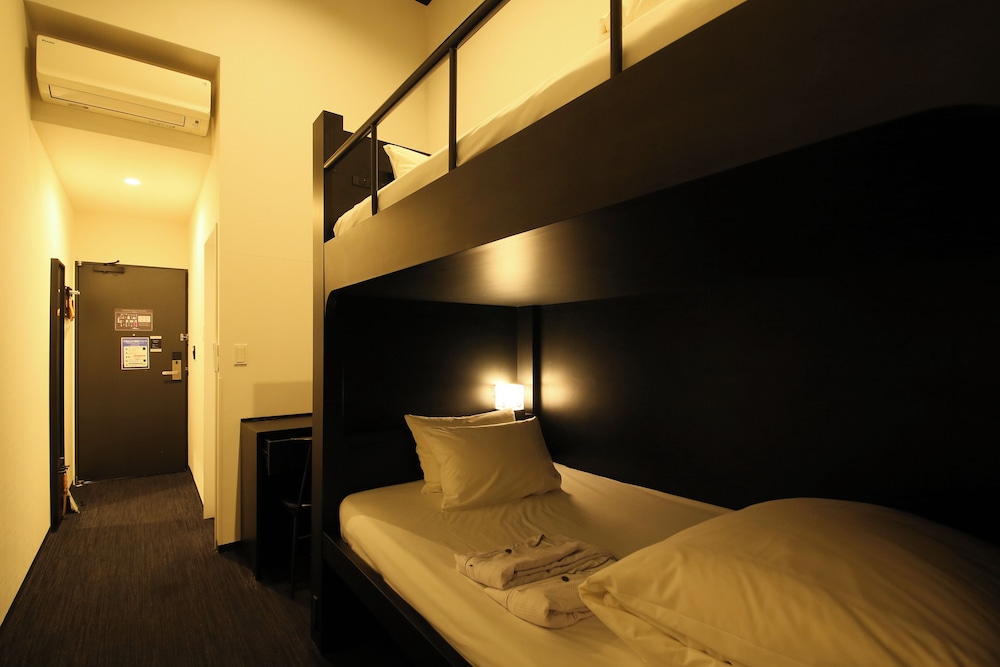 HOTEL TRAD REPLAY 大阪