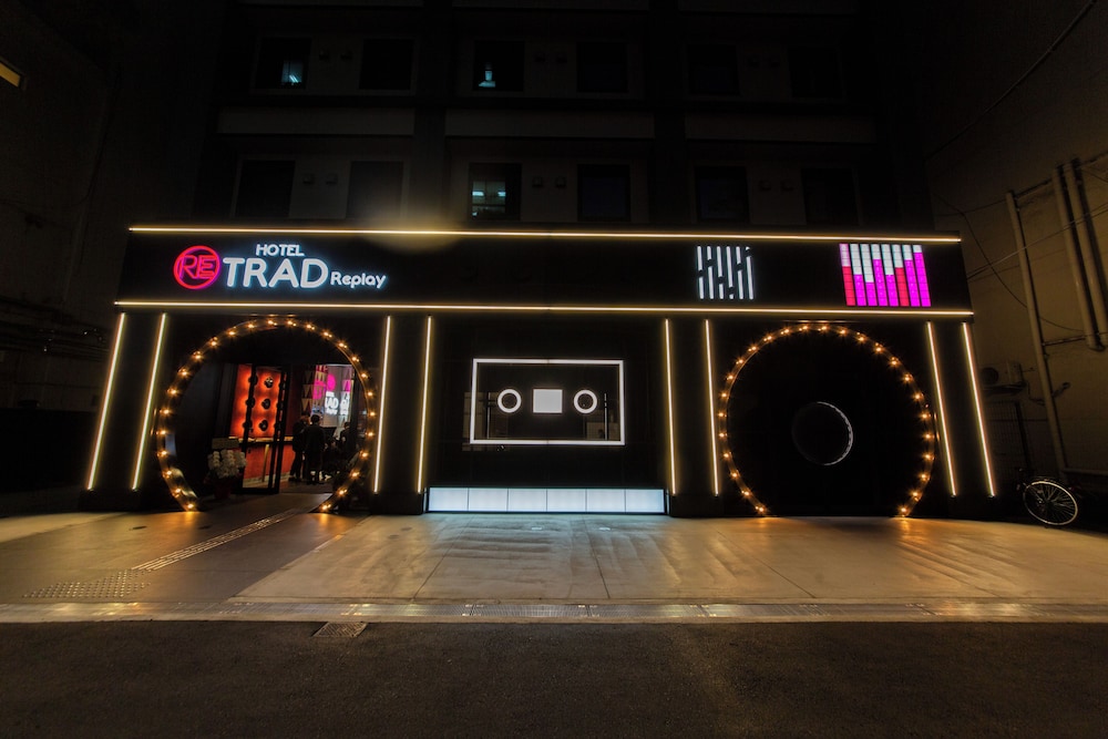 HOTEL TRAD REPLAY 大阪