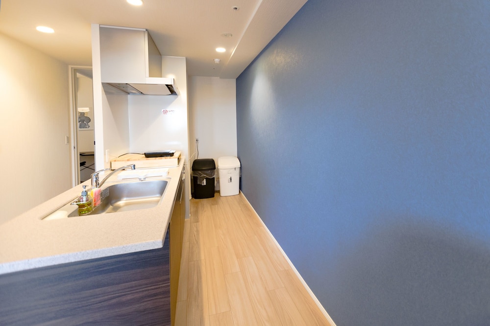 HOYOU SUITE RESIDENCE OSAKA ASHIHARABASHI STATION FRONT 大阪