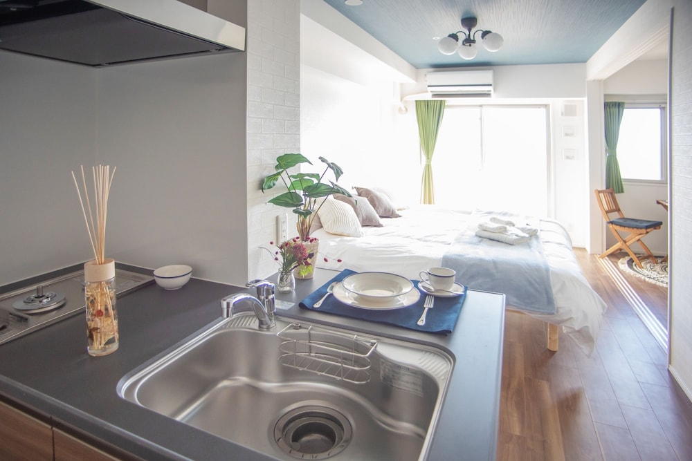 HOYOU SUITE RESIDENCE OSAKA ASHIHARABASHI STATION FRONT 大阪