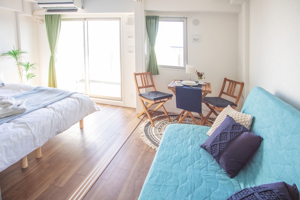 HOYOU SUITE RESIDENCE OSAKA ASHIHARABASHI STATION FRONT 大阪