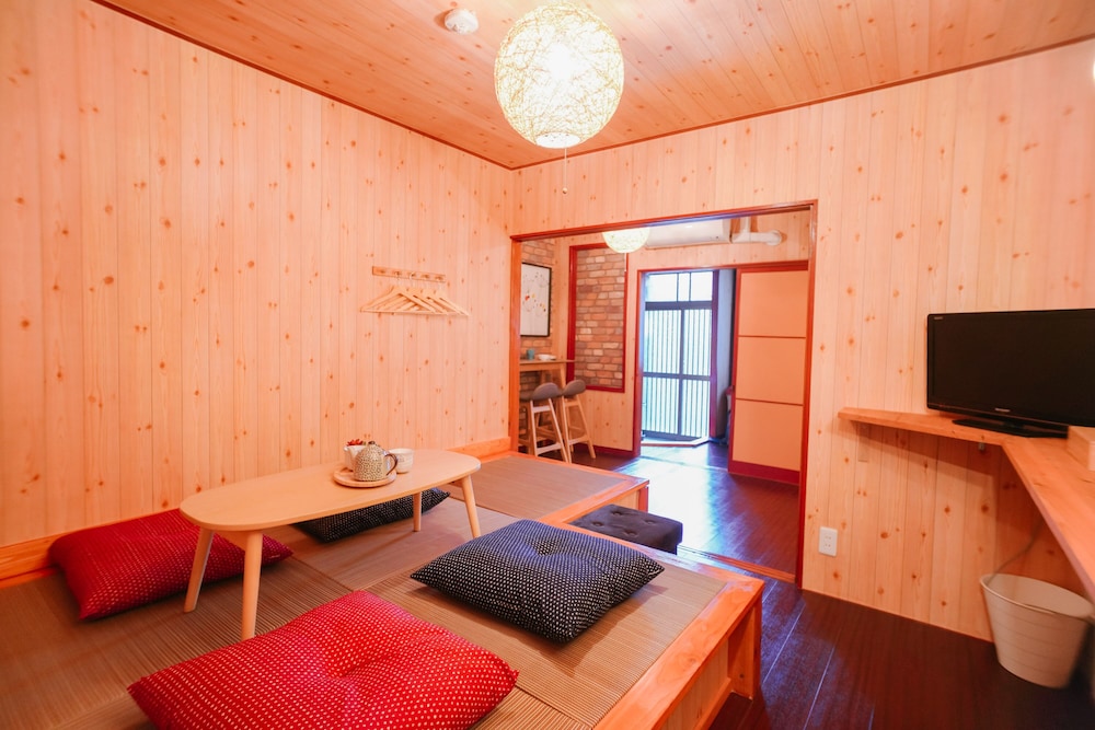 TSURUHASHI HOUSE 大阪