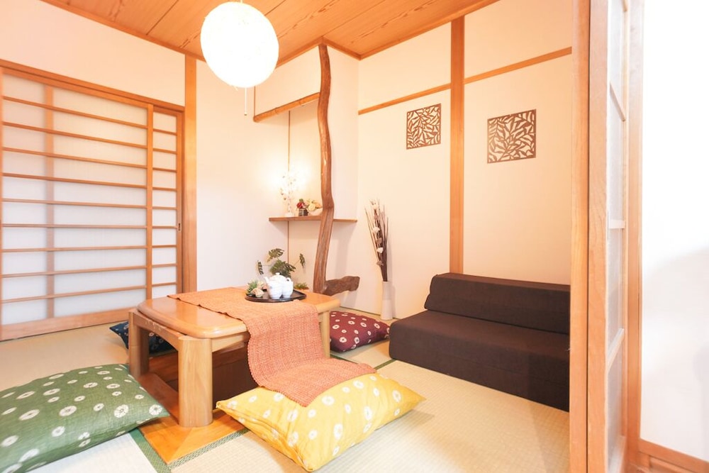 TSURUMIBASHI HOUSE 大阪