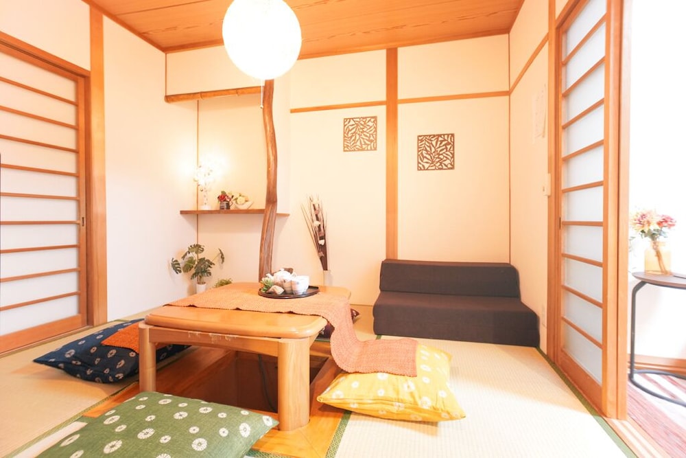 TSURUMIBASHI HOUSE 大阪
